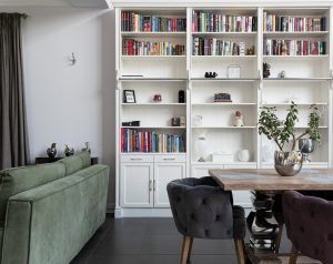 Read more about the article The Perks to Adding Built-In Bookcases to Your Home